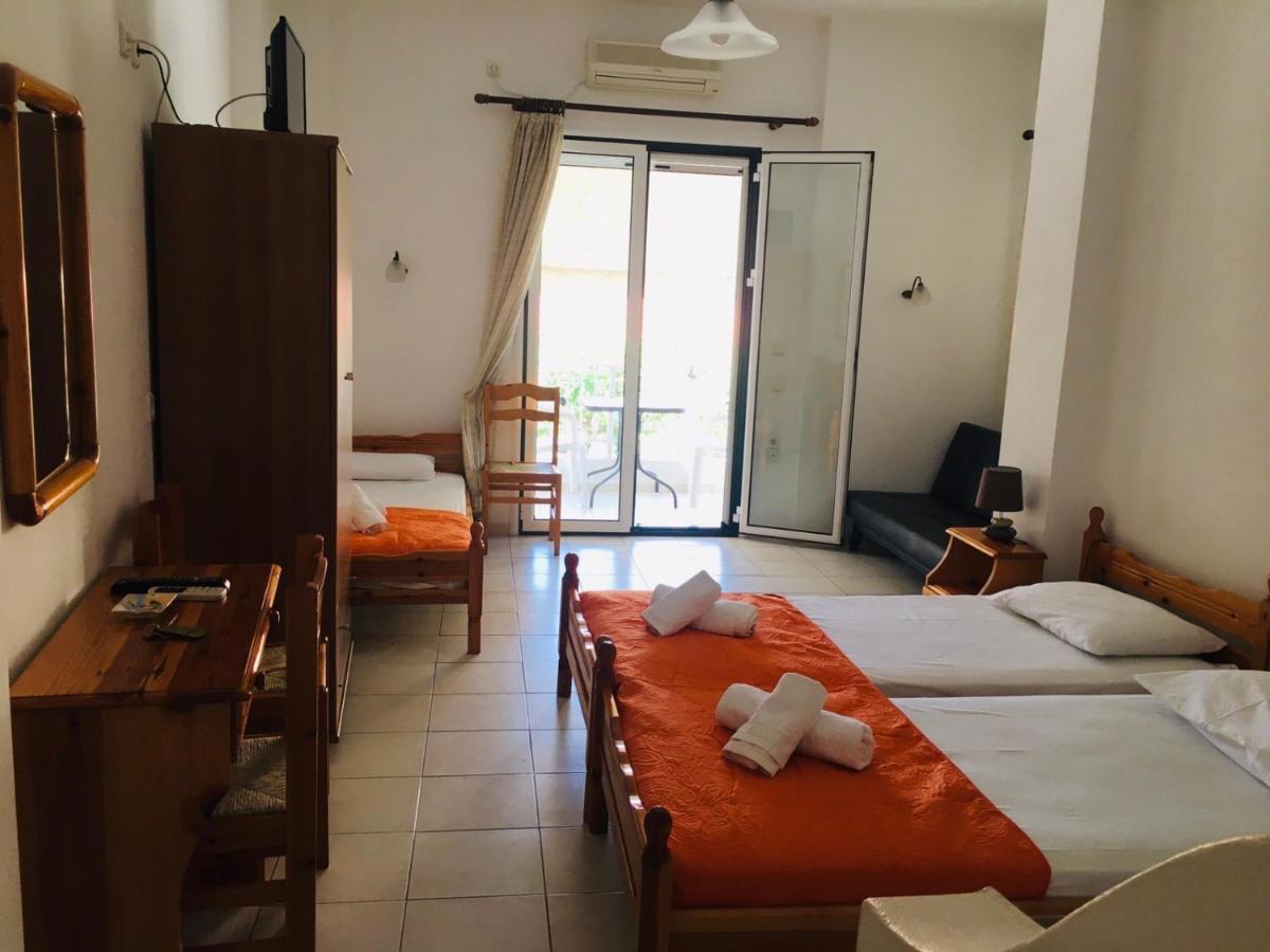 Araliki Apartments & Studios Loutra Edipsou  Luaran gambar