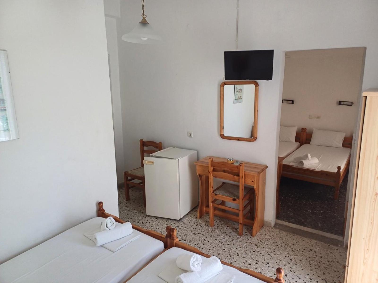 Araliki Apartments & Studios Loutra Edipsou  Luaran gambar
